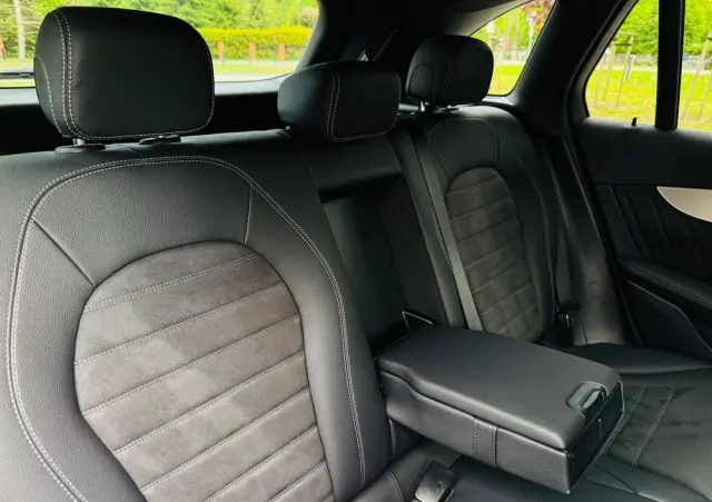 MERCEDES-BENZ GLC 220 d 4Matic 9G-TRONIC AMG Line Plus