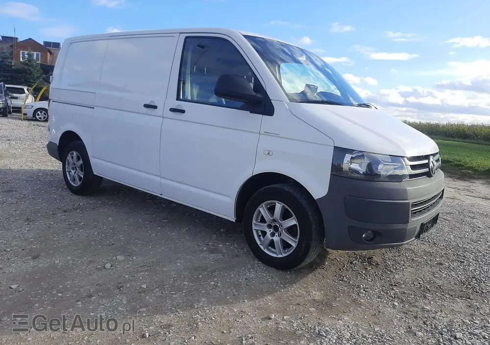 VOLKSWAGEN Transporter 