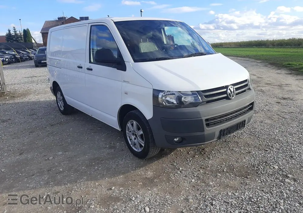 VOLKSWAGEN Transporter 