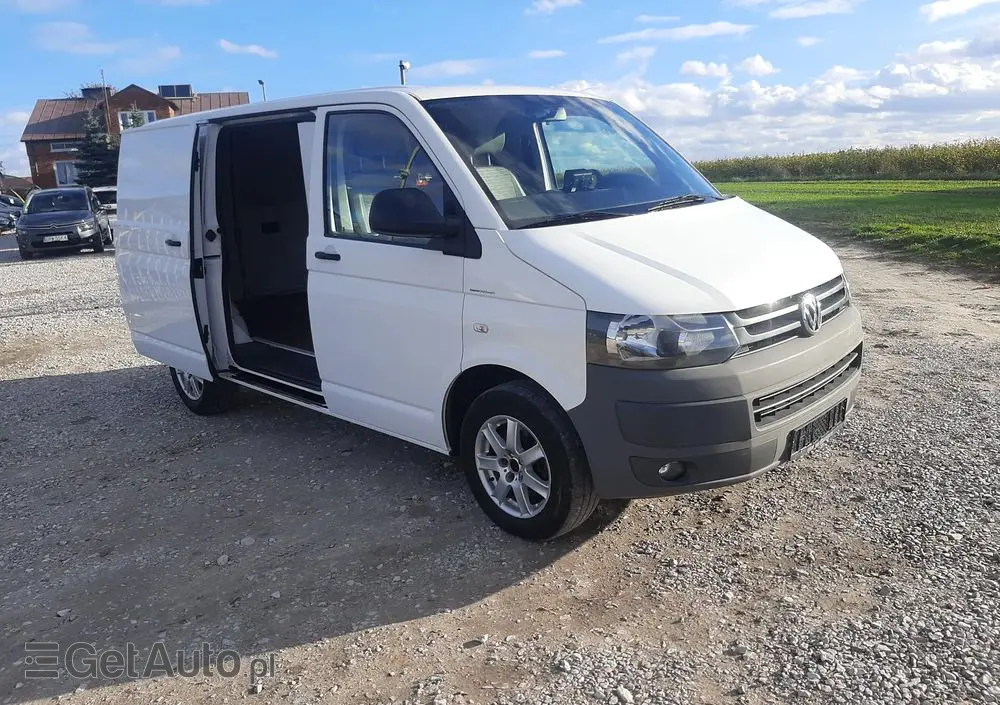 VOLKSWAGEN Transporter 