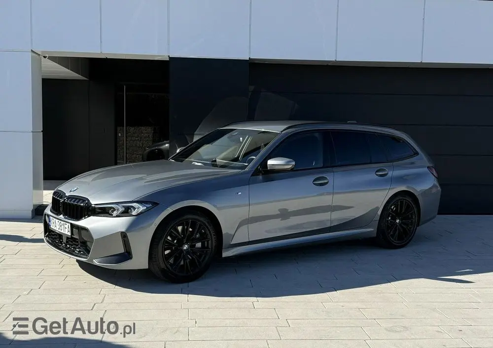 BMW Seria 3 330i xDrive M Sport