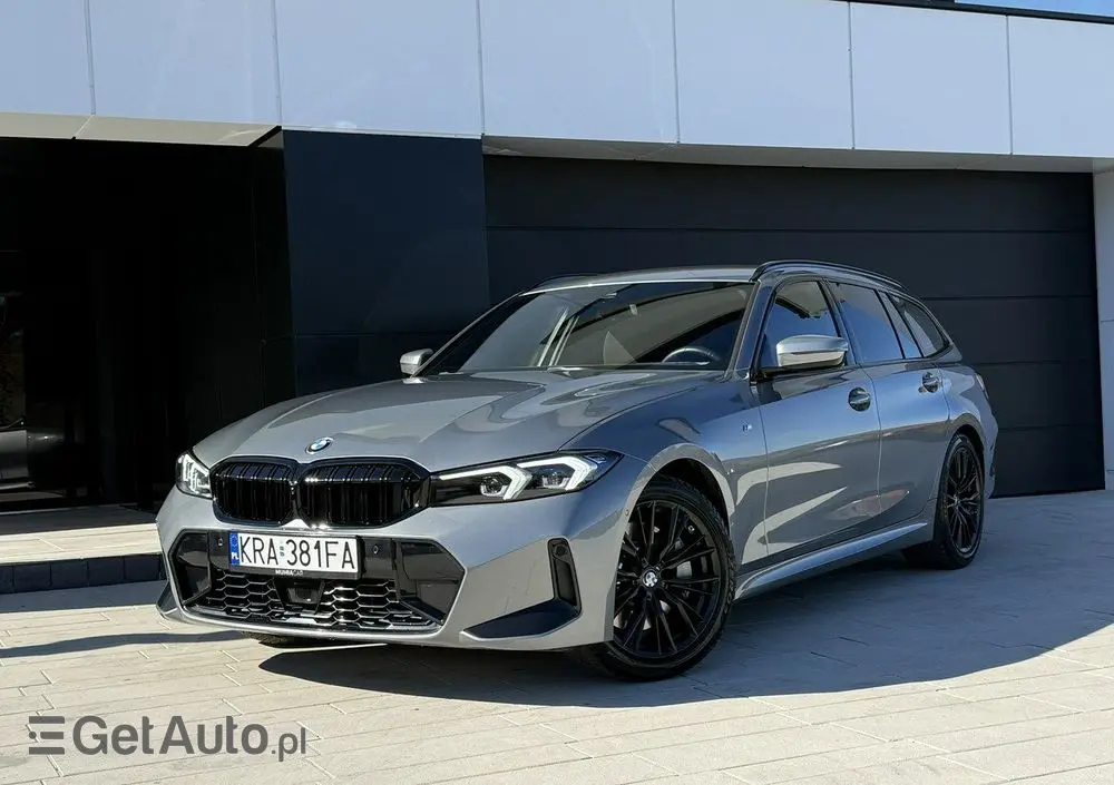 BMW Seria 3 330i xDrive M Sport