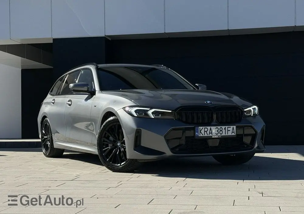 BMW Seria 3 330i xDrive M Sport
