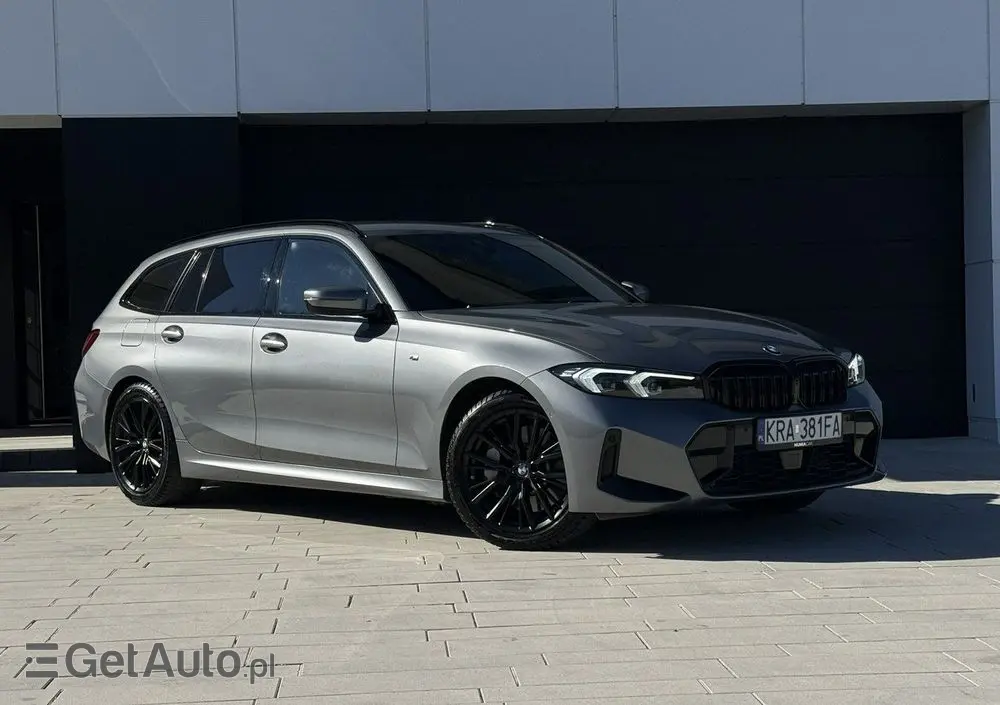 BMW Seria 3 330i xDrive M Sport