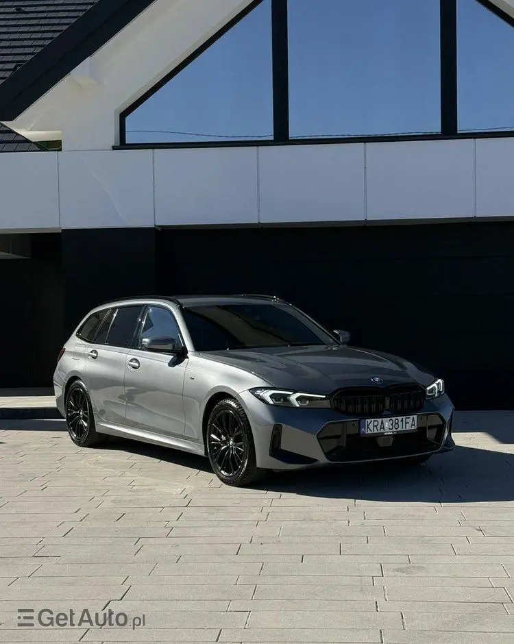 BMW Seria 3 330i xDrive M Sport