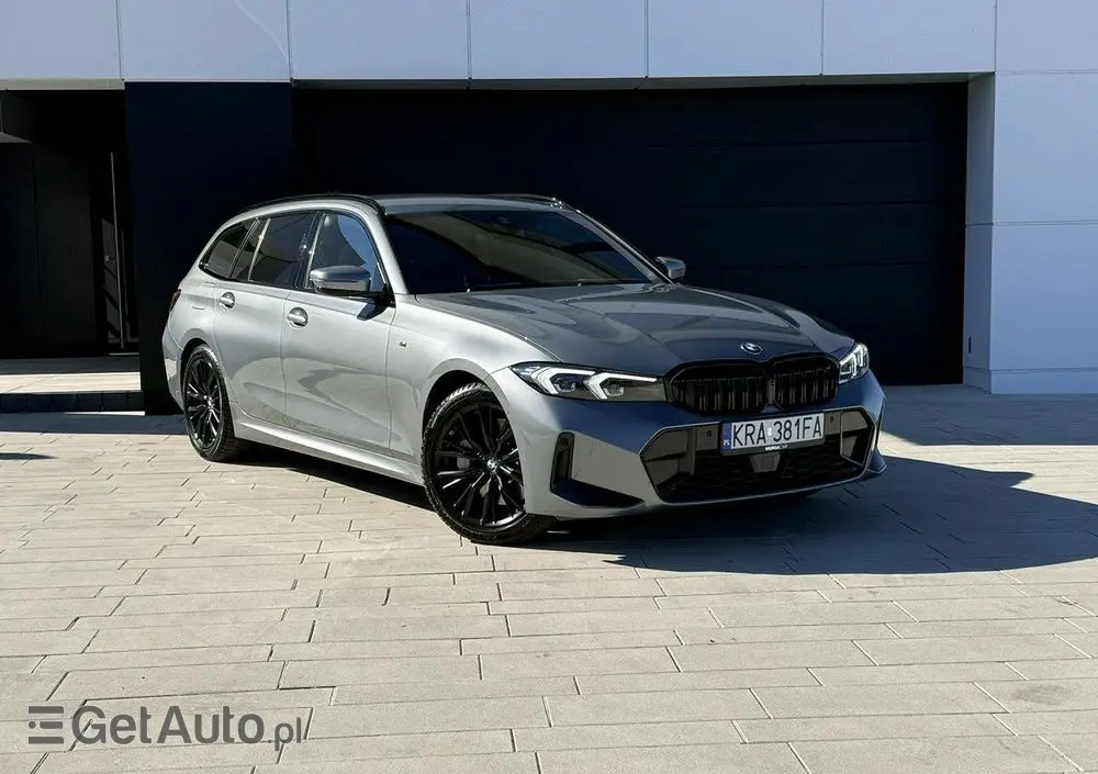 BMW Seria 3 330i xDrive M Sport