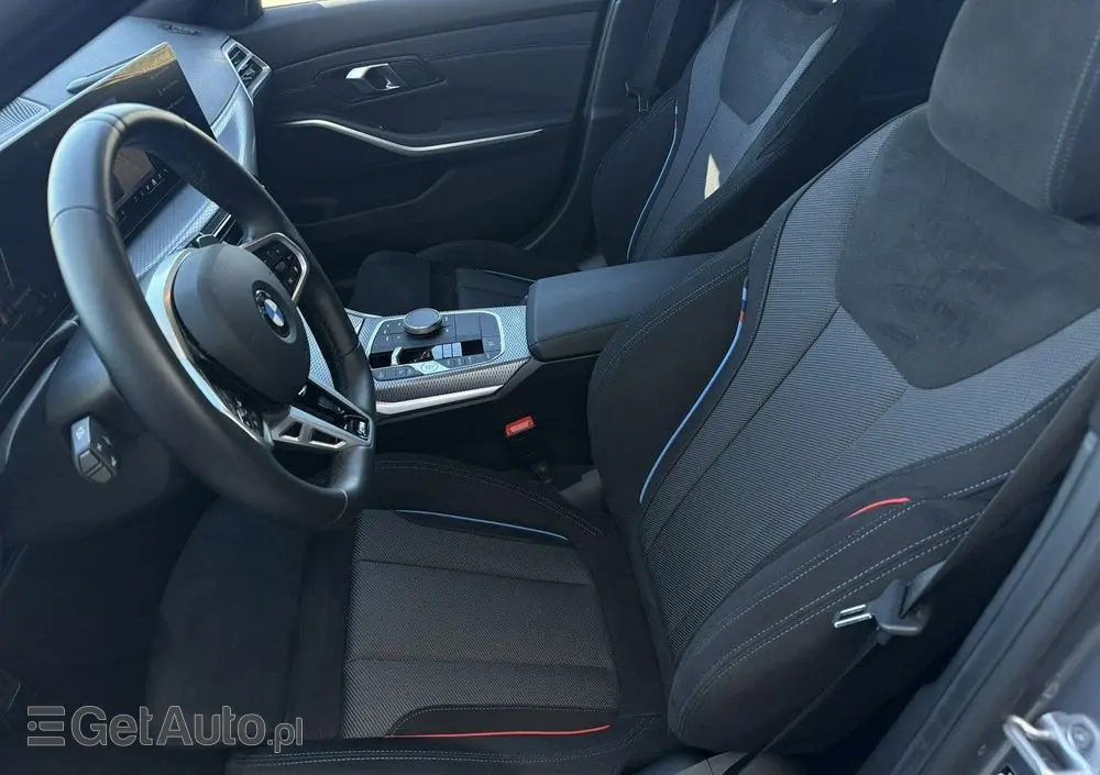BMW Seria 3 330i xDrive M Sport