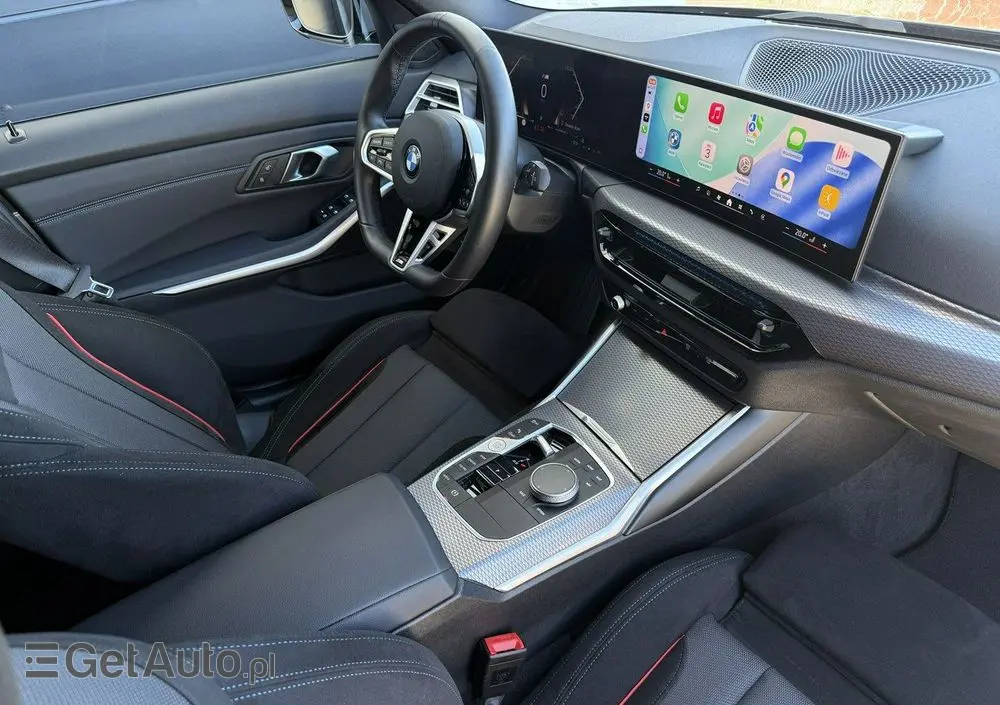 BMW Seria 3 330i xDrive M Sport