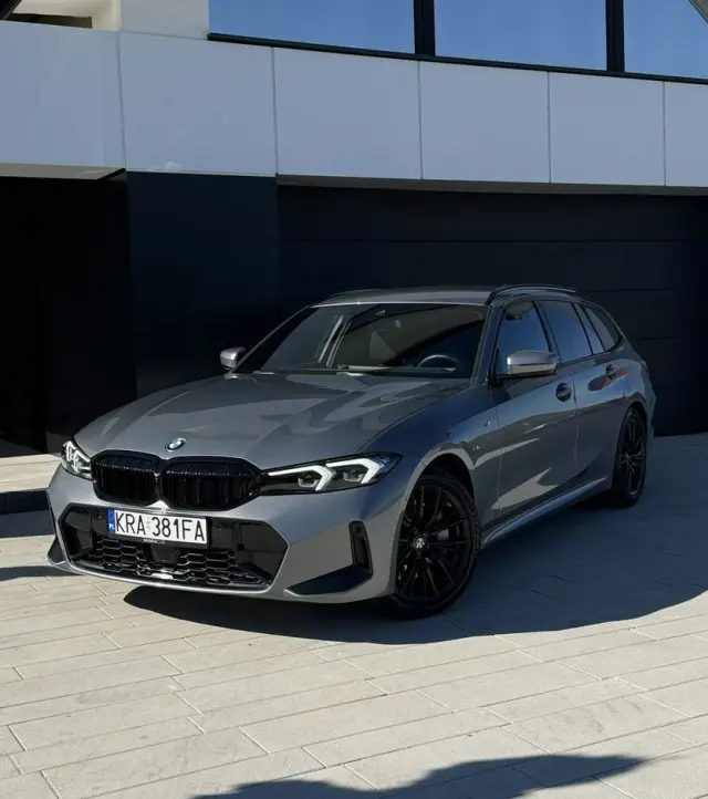 BMW Seria 3 330i xDrive M Sport