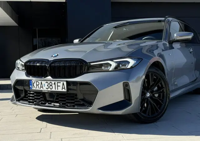 BMW Seria 3 330i xDrive M Sport