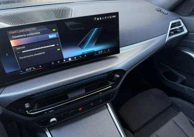 BMW Seria 3 330i xDrive M Sport