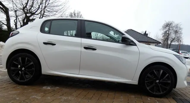PEUGEOT 208 1.2 PureTech Like S&S