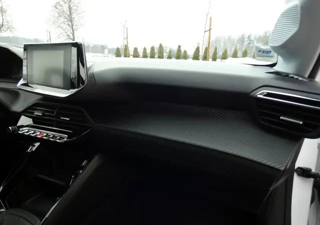 PEUGEOT 208 1.2 PureTech Like S&S