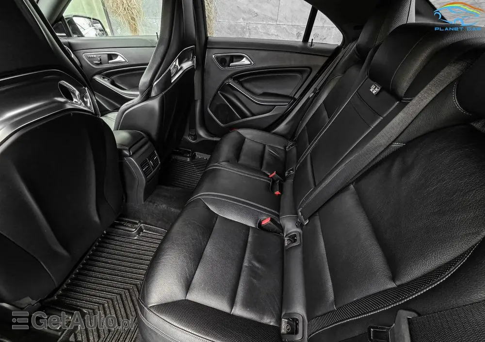 MERCEDES-BENZ CLA 45 AMG 4Matic 7G-DCT