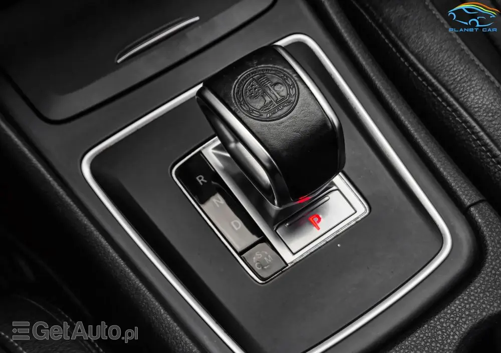 MERCEDES-BENZ CLA 45 AMG 4Matic 7G-DCT