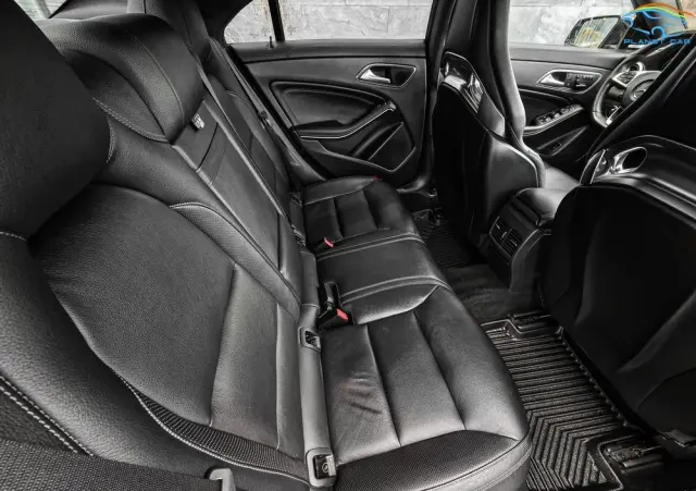 MERCEDES-BENZ CLA 45 AMG 4Matic 7G-DCT