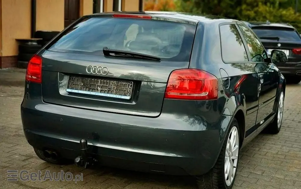 AUDI A3 3-drzwiowe 