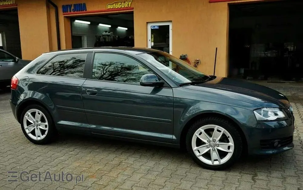 AUDI A3 3-drzwiowe 
