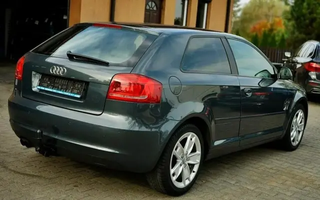 AUDI A3 3-drzwiowe 