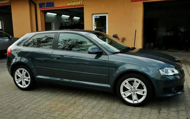 AUDI A3 3-drzwiowe 