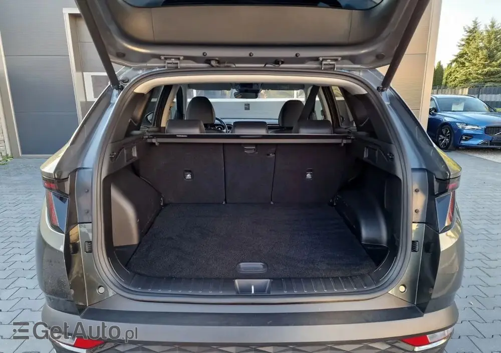 HYUNDAI Tucson Trend