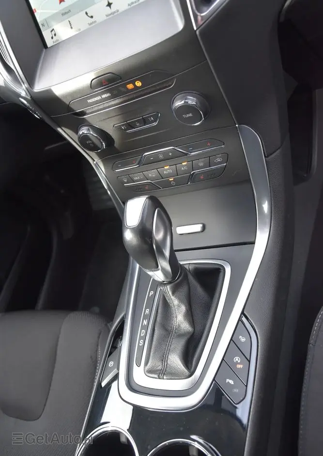 FORD S-Max 2.0 T Platinium X MPS6