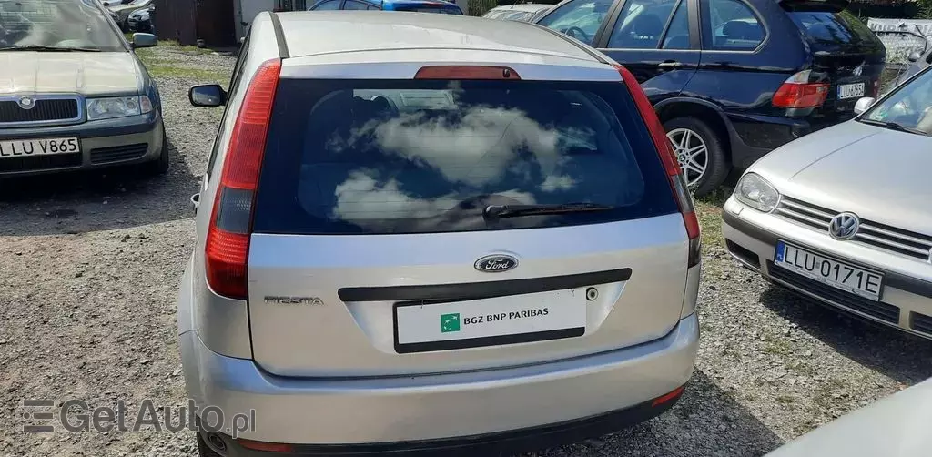 FORD Fiesta 1.25i 16V (75 KM)