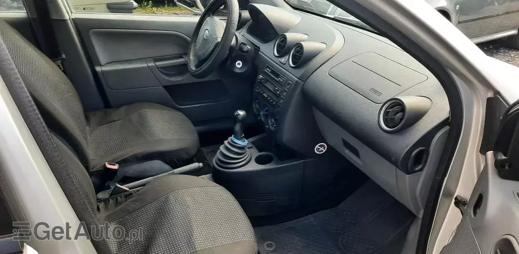 FORD Fiesta 1.25i 16V (75 KM)