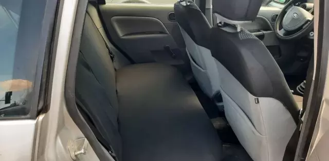 FORD Fiesta 1.25i 16V (75 KM)