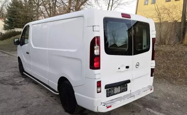 OPEL Vivaro 