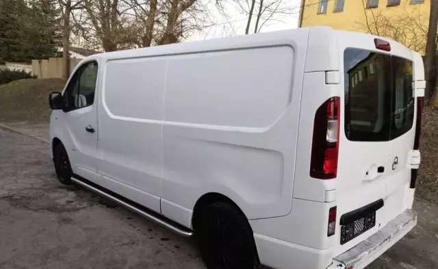 OPEL Vivaro 