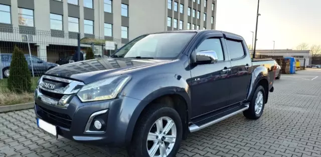ISUZU D-Max 