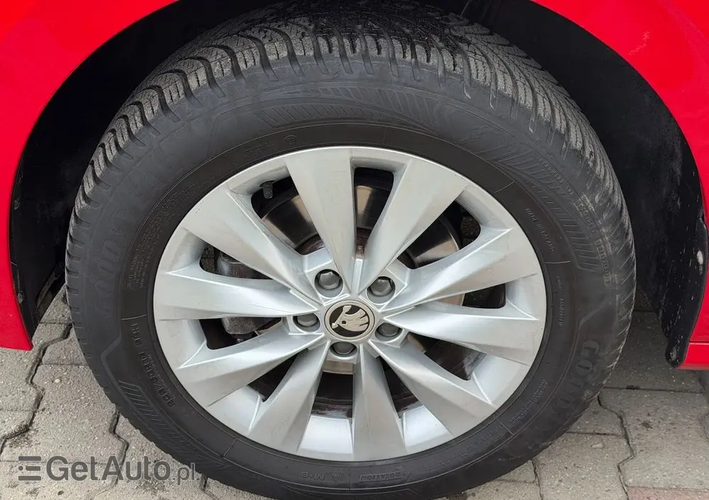 SKODA Kamiq 1.0 TSI Ambition