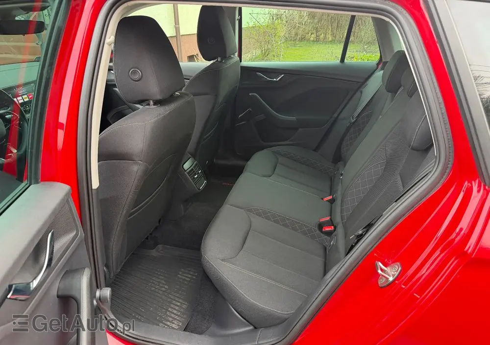 SKODA Kamiq 1.0 TSI Ambition