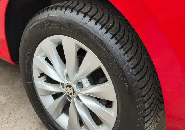 SKODA Kamiq 1.0 TSI Ambition