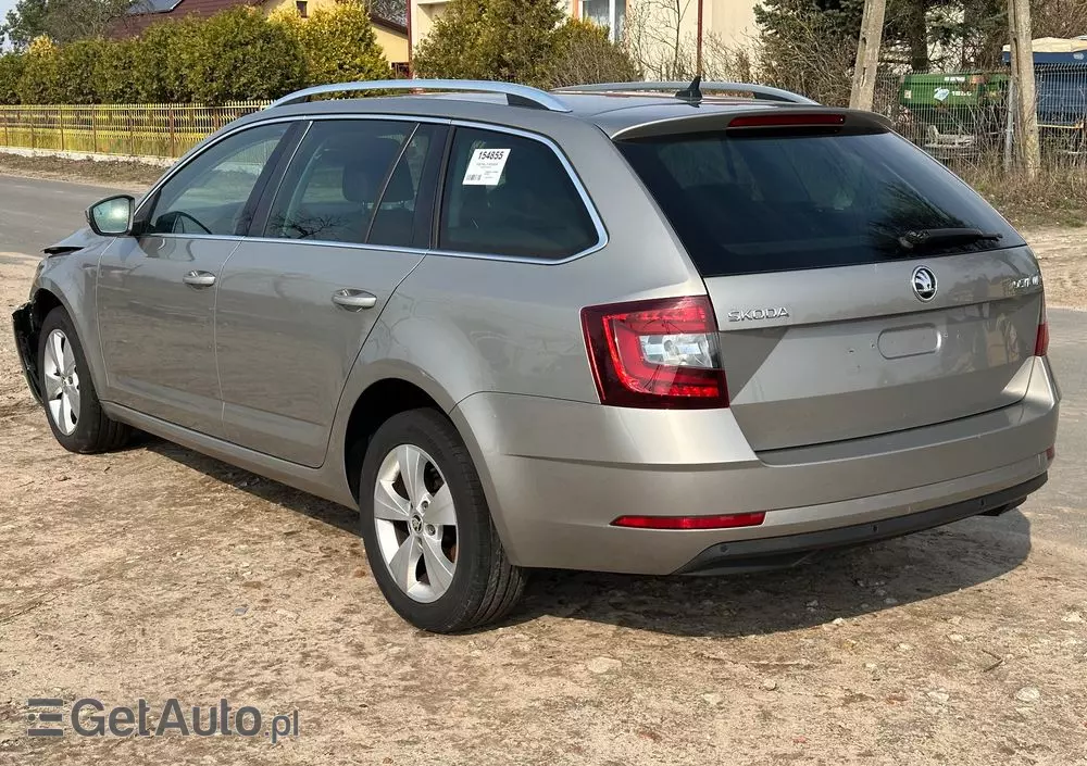 SKODA Octavia Combi 1.6 TDI Premium Edition