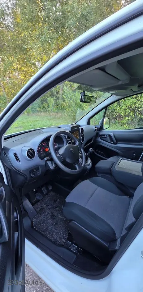 PEUGEOT PARTNER 