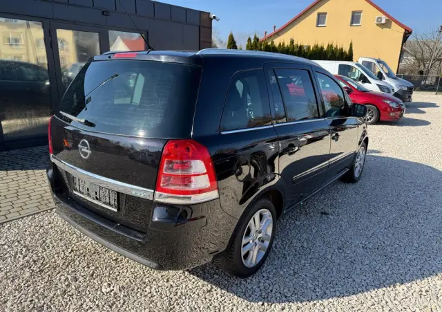 OPEL Zafira 1.6 Innovation