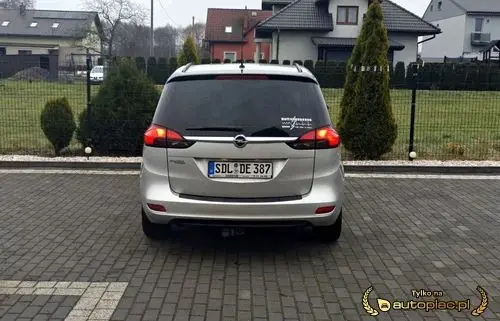 OPEL Zafira 