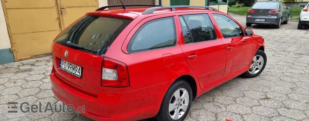 SKODA Octavia 