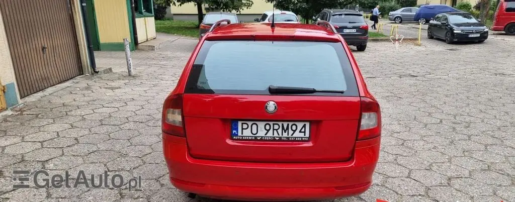 SKODA Octavia 
