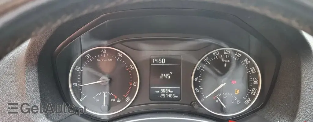 SKODA Octavia 