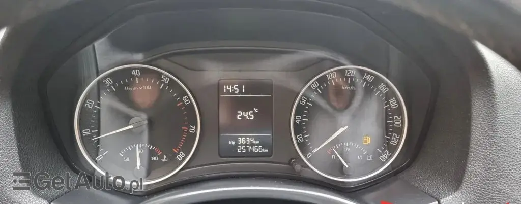 SKODA Octavia 
