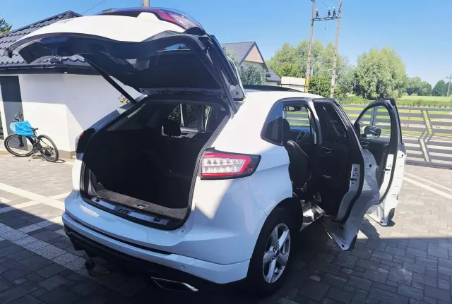 FORD Edge ST-Line Aut.