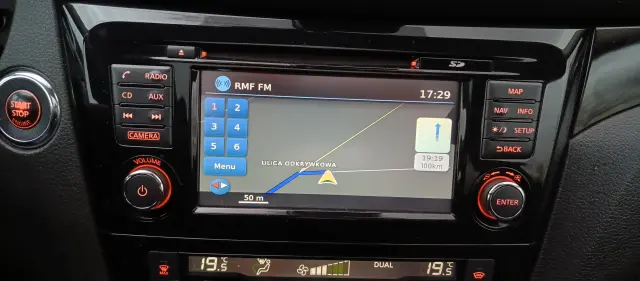 NISSAN Qashqai Acenta