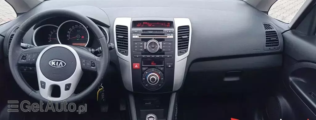 KIA Venga 1.4 CRDI 16V (90 KM)