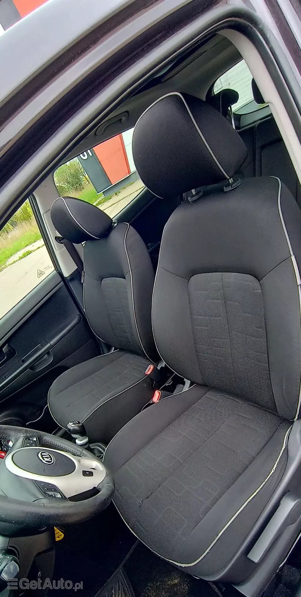 KIA Venga 1.4 CRDI 16V (90 KM)