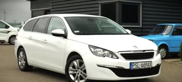 PEUGEOT 308 