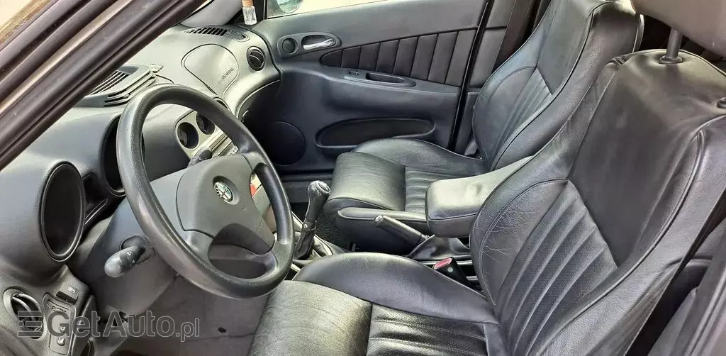 ALFA ROMEO 156 