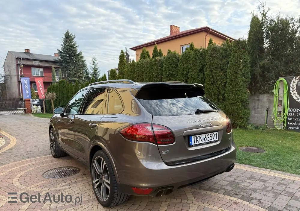 PORSCHE Cayenne S Diesel